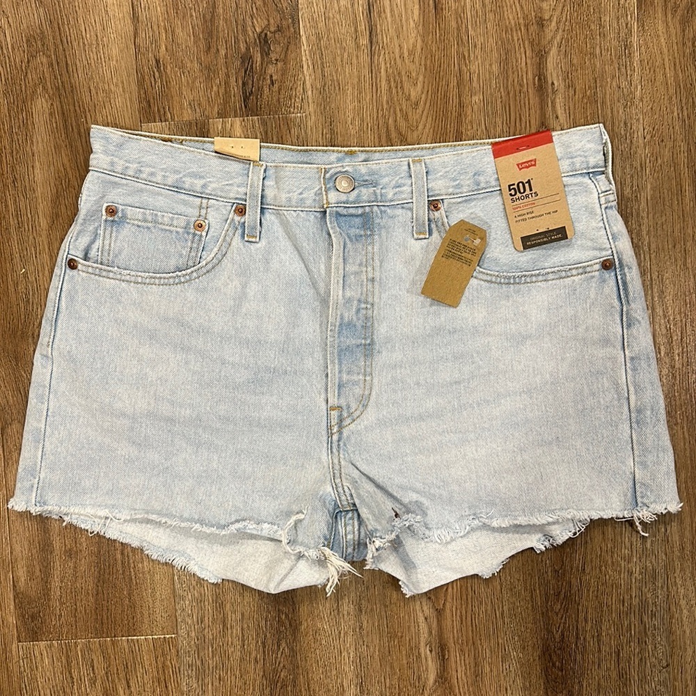 NWT Levi's 501 Denim Shorts